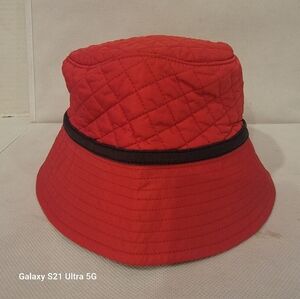 NEW -‎ LANDS' END PRIMALOFT RED QUILTED HAT (sz lg/xlg)